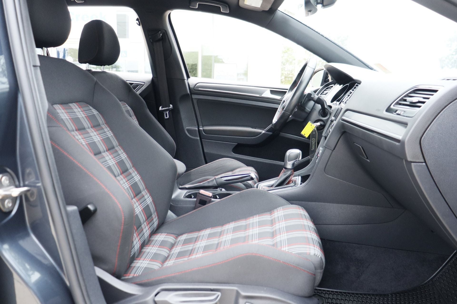 2021 Volkswagen Golf GTI 2.0T S
