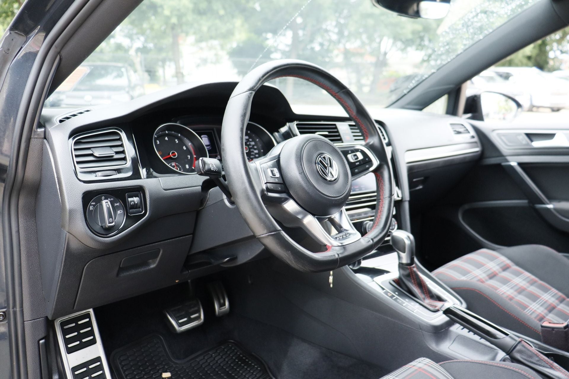 2021 Volkswagen Golf GTI 2.0T S