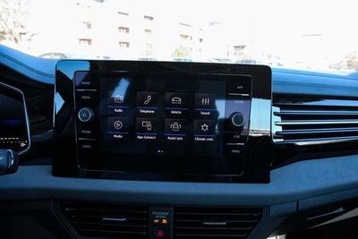 2026 Volkswagen Jetta 1.5T SE