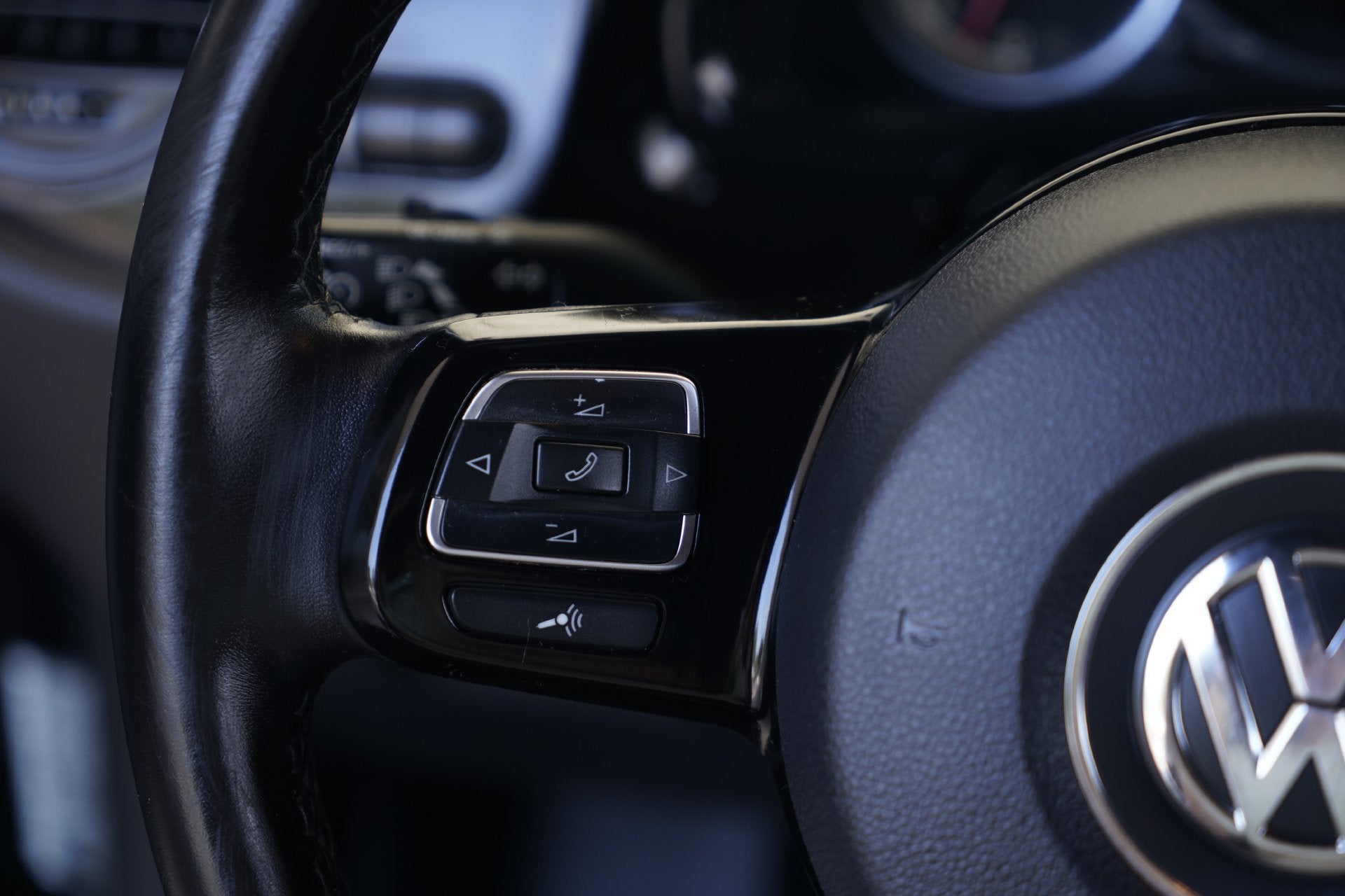 2018 Volkswagen Beetle Base