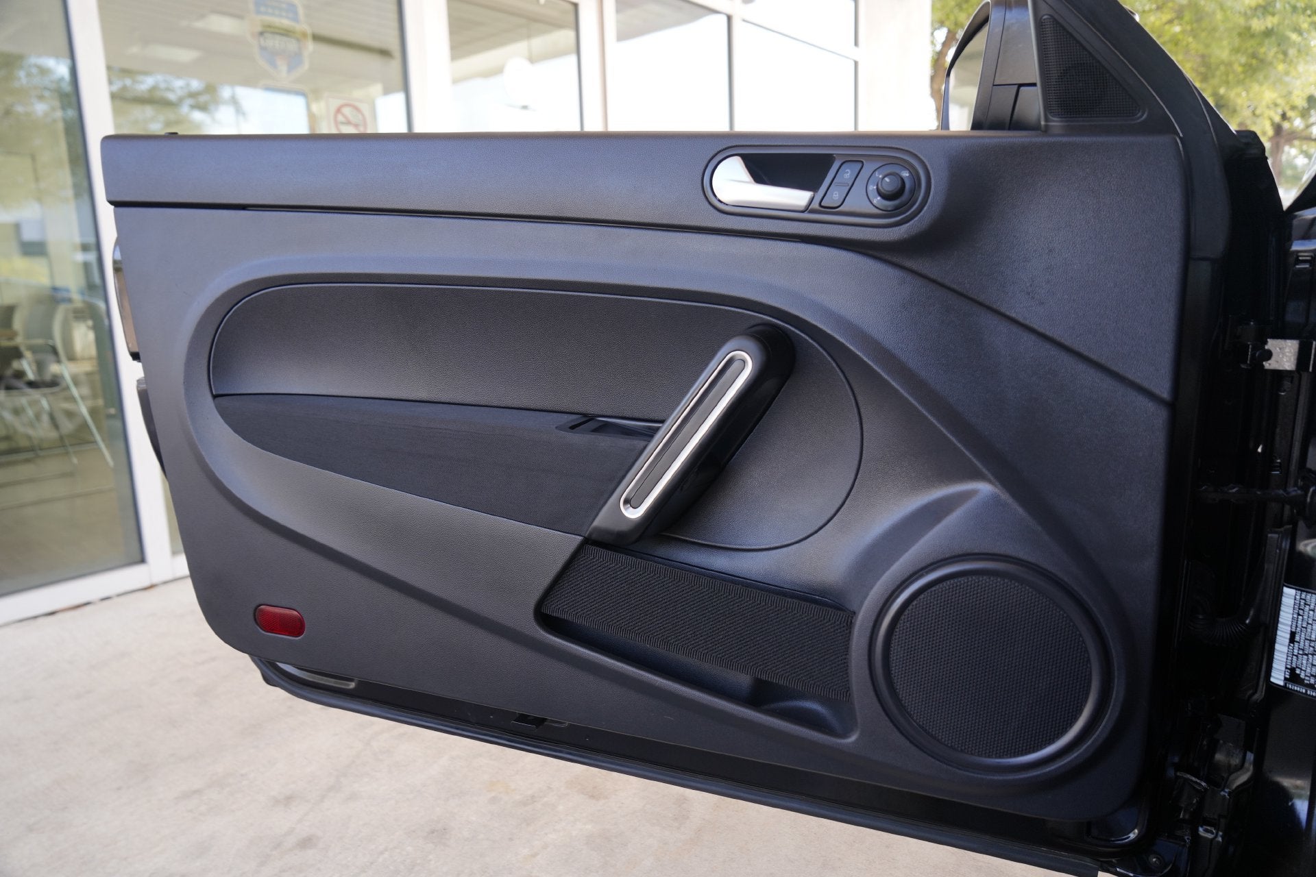 2018 Volkswagen Beetle Base