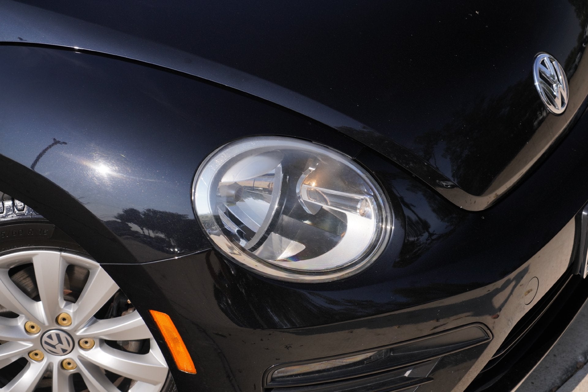 2018 Volkswagen Beetle Base
