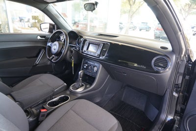 2018 Volkswagen Beetle Base
