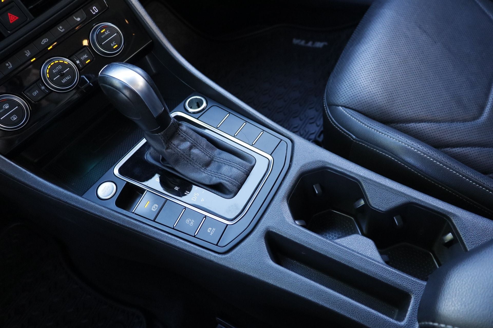 2020 Volkswagen Jetta SEL Premium