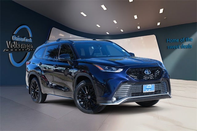2023 Toyota Highlander L
