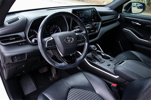 2021 Toyota Highlander XSE