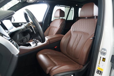2023 BMW X5 M50i