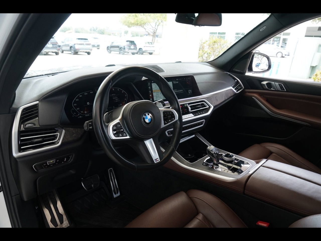 2023 BMW X5 M50i
