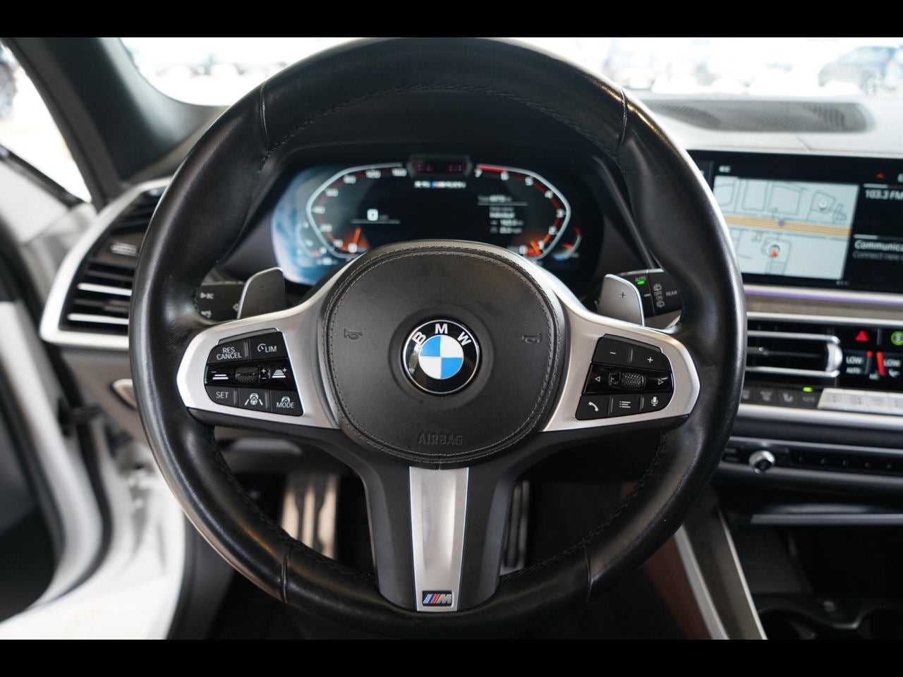2023 BMW X5 M50i