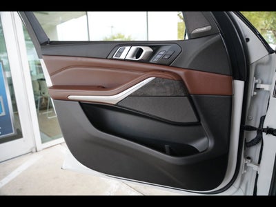 2023 BMW X5 M50i