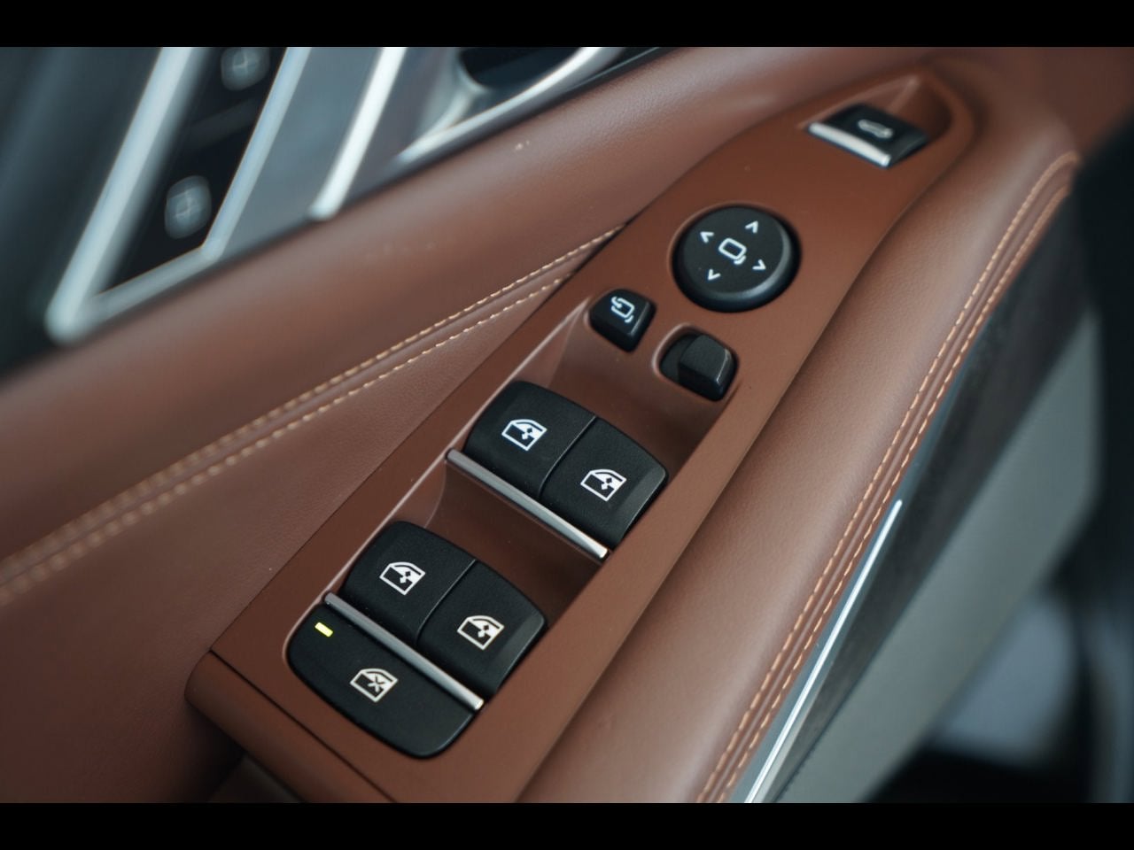 2023 BMW X5 M50i
