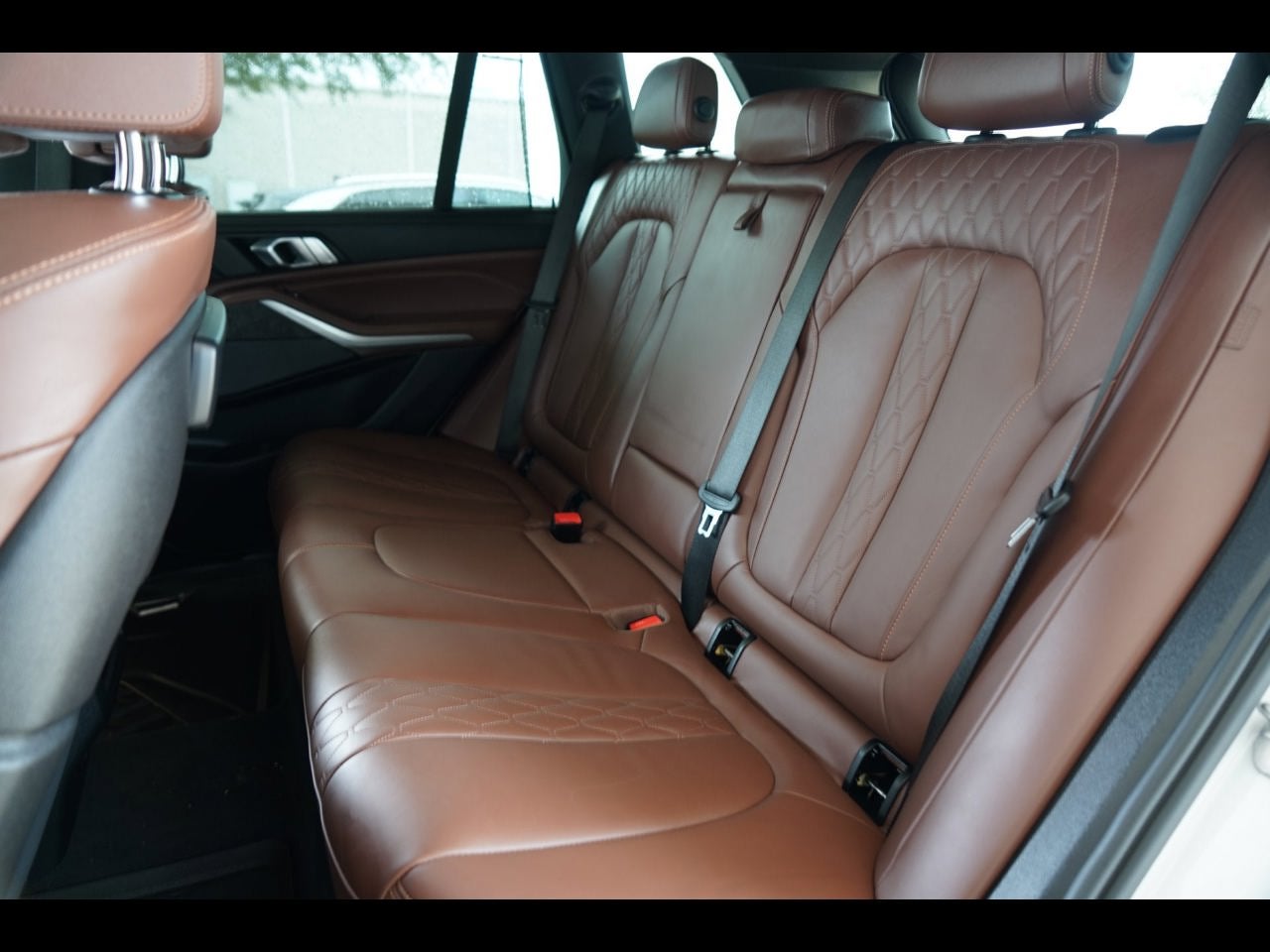 2023 BMW X5 M50i