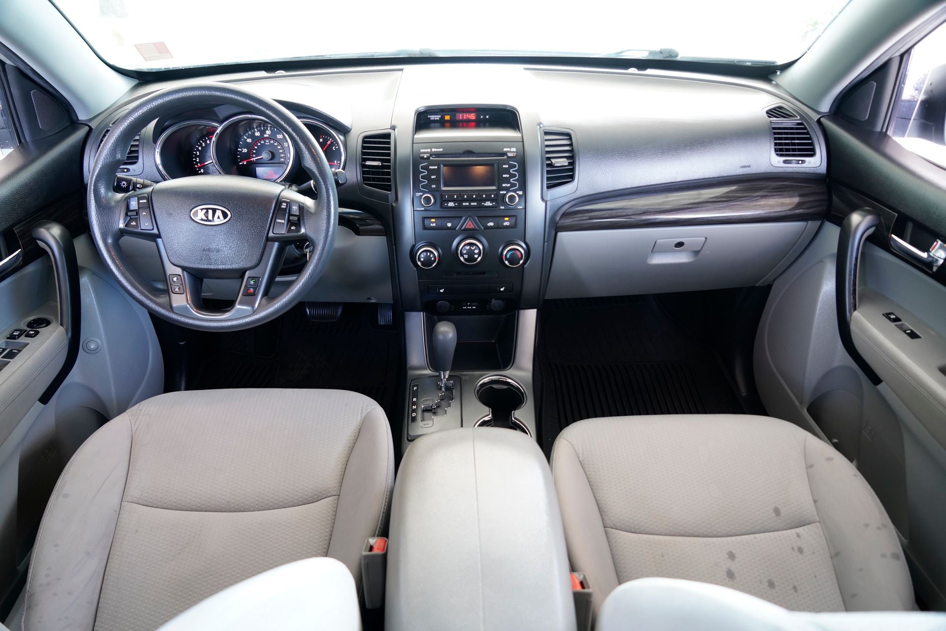 2011 Kia Sorento LX