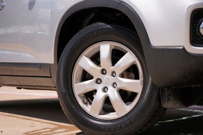 2011 Kia Sorento LX
