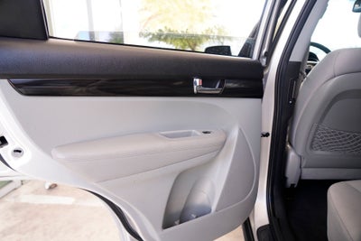 2011 Kia Sorento LX