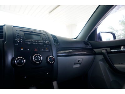 2011 Kia Sorento LX