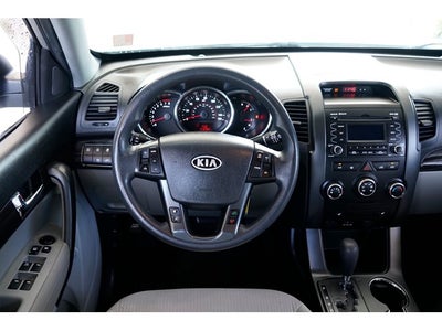2011 Kia Sorento LX