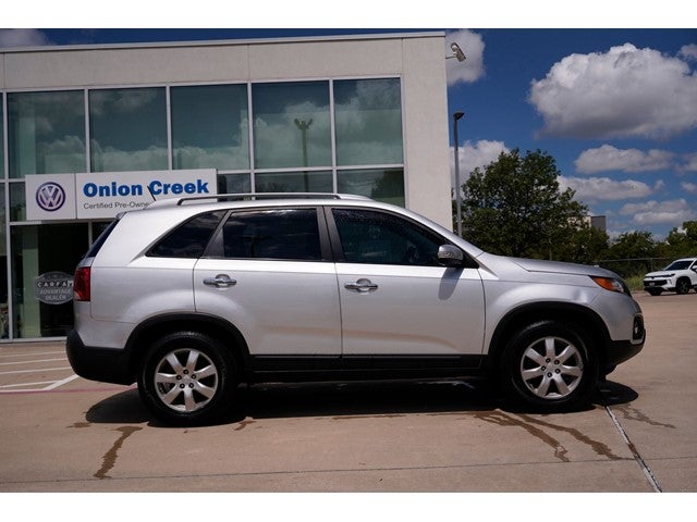 2011 Kia Sorento LX