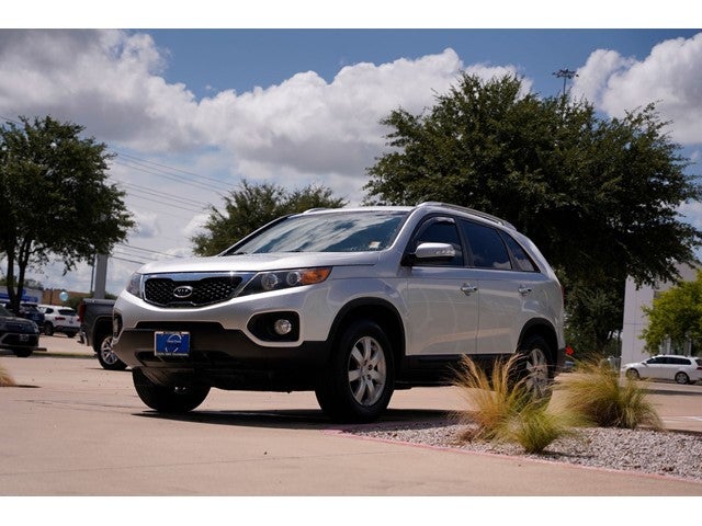 2011 Kia Sorento LX