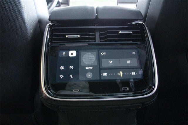 2025 Rivian R1T Adventure