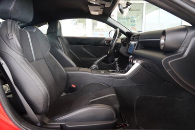 2023 Toyota GR86 Premium