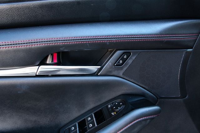 2025 Mazda Mazda3 2.5 S Carbon Edition