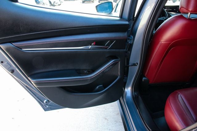 2025 Mazda Mazda3 2.5 S Carbon Edition