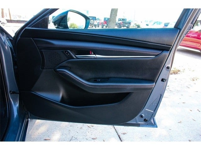 2025 Mazda Mazda3 2.5 S Carbon Edition