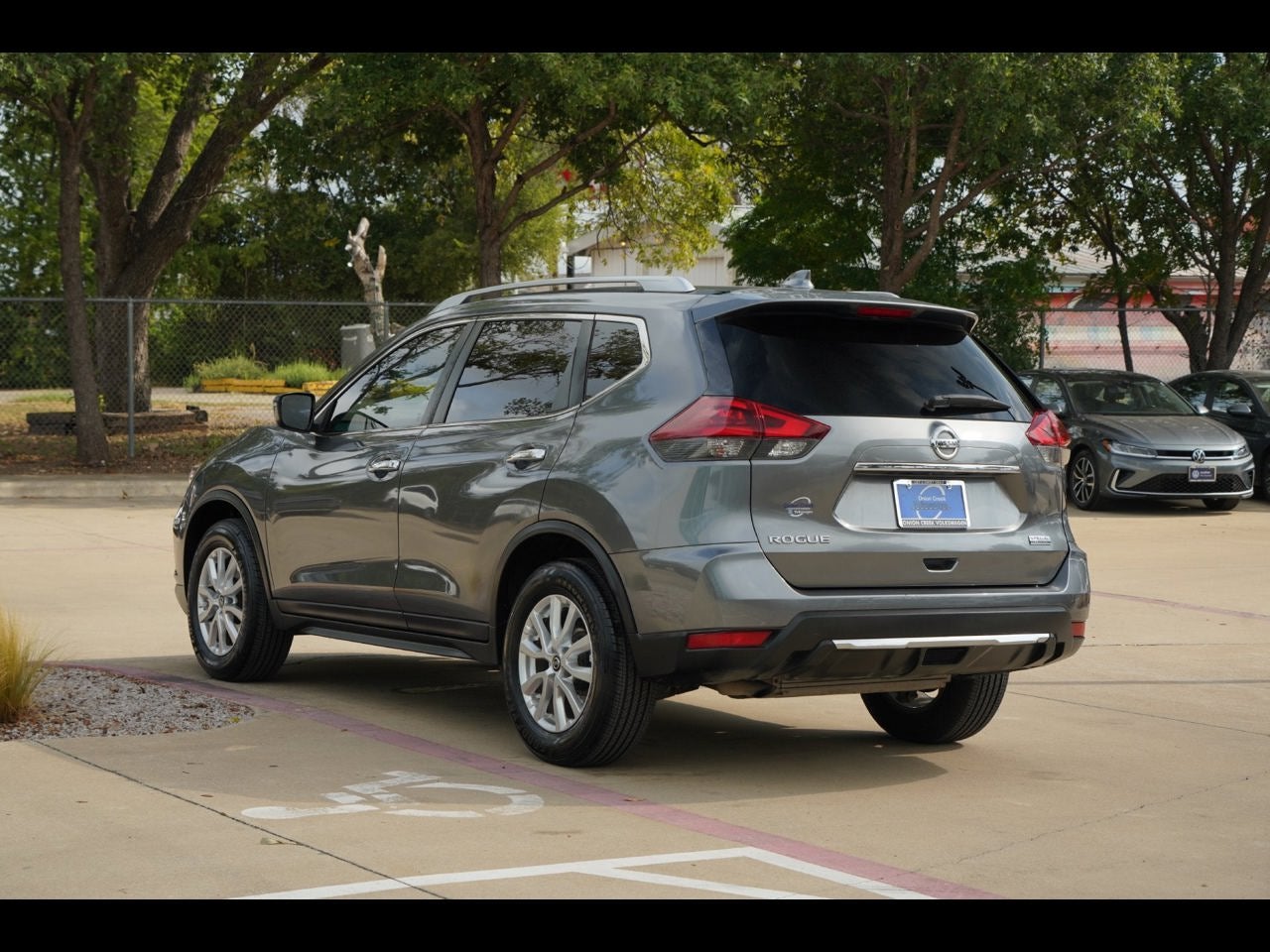 2020 Nissan Rogue S