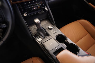 2024 Lexus IS 350 F SPORT Design