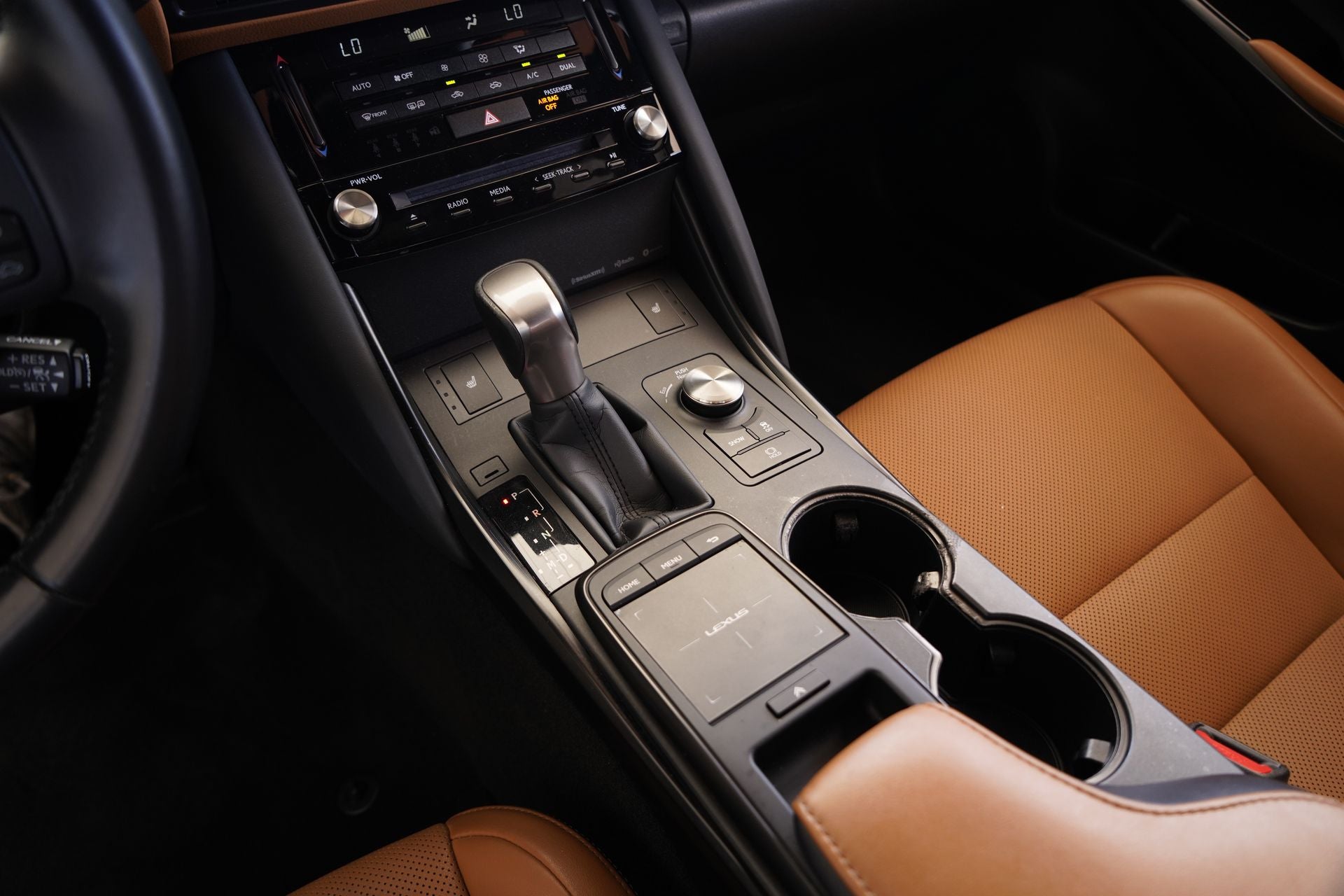 2024 Lexus IS 350 F SPORT Design