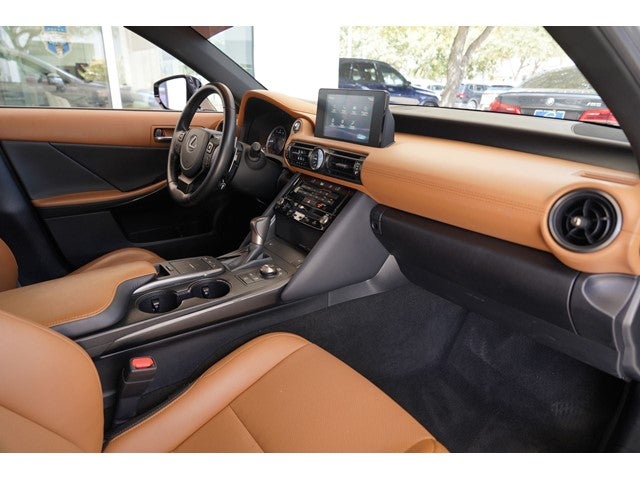 2024 Lexus IS 350 F SPORT Design