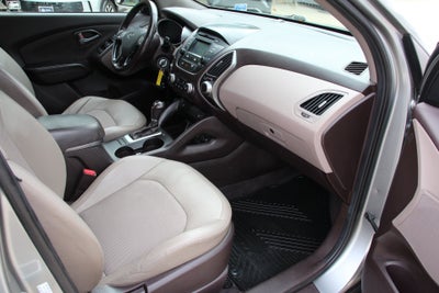 2015 Hyundai Tucson SE