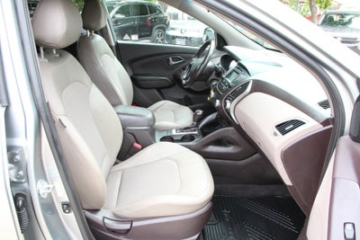 2015 Hyundai Tucson SE