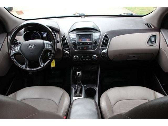 2015 Hyundai Tucson SE