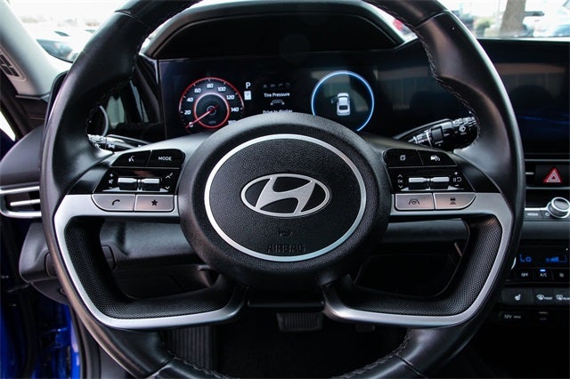 2024 Hyundai Elantra Limited