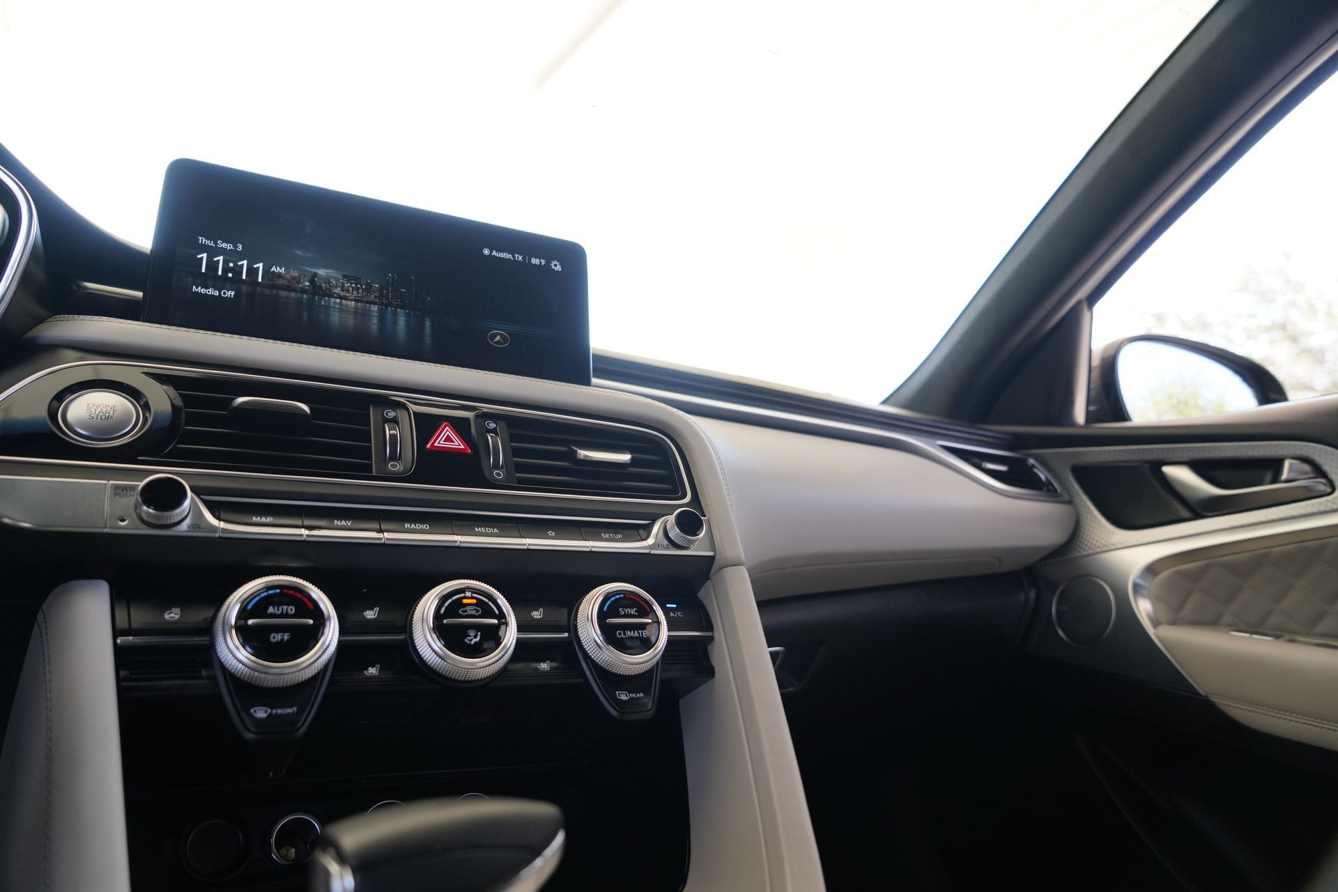 2023 Genesis G70 3.3T