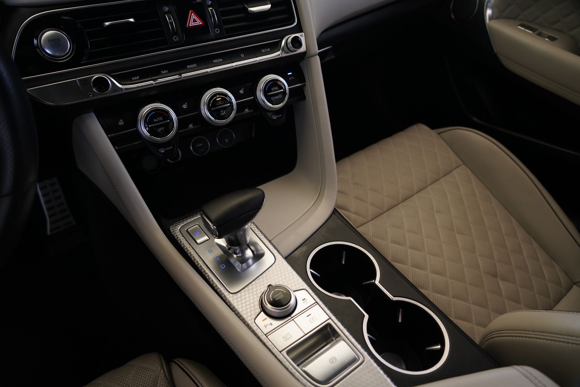 2023 Genesis G70 3.3T