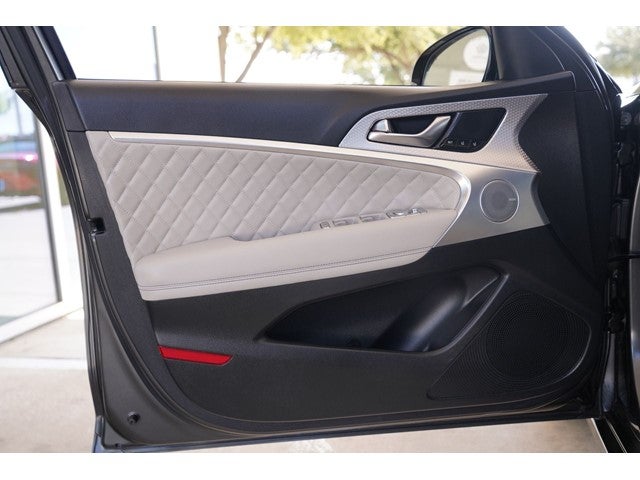 2023 Genesis G70 3.3T