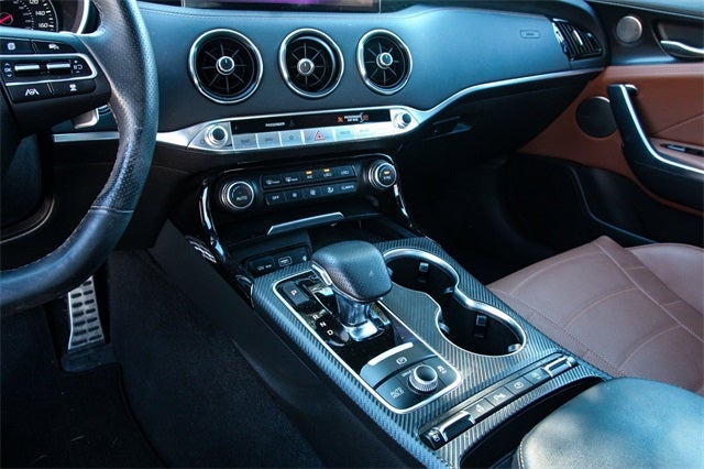 2023 Kia Stinger GT2