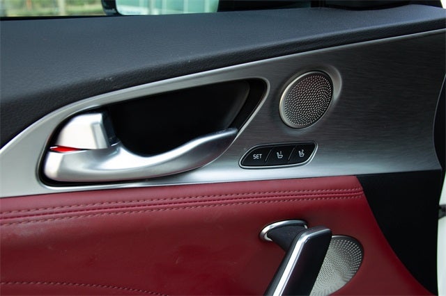 2023 Kia Stinger GT2