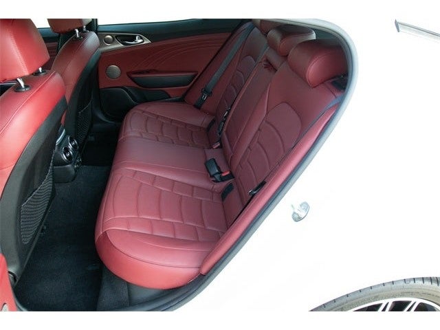 2023 Kia Stinger GT2