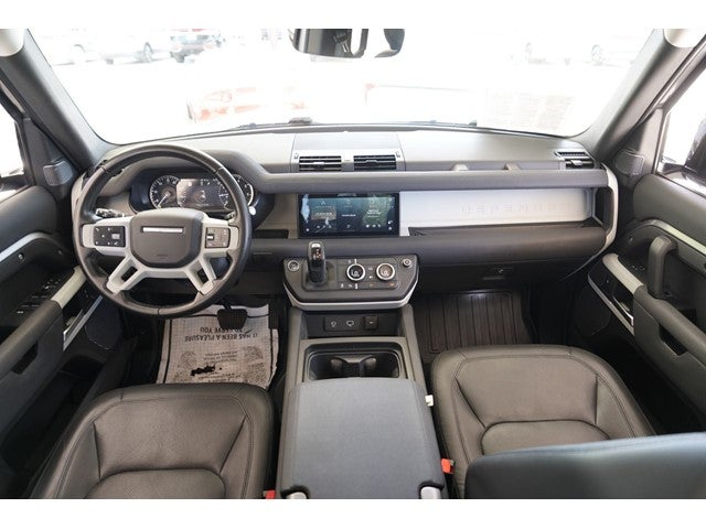 2023 Land Rover Defender 110 SE