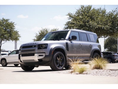 2023 Land Rover Defender 110 SE