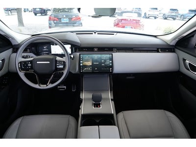 2025 Land Rover Range Rover Velar Dynamic SE