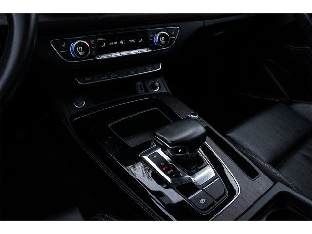 2023 Audi Q5 Sportback 45 S line Premium quattro