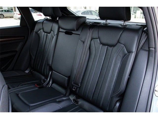 2023 Audi Q5 Sportback 45 S line Premium quattro