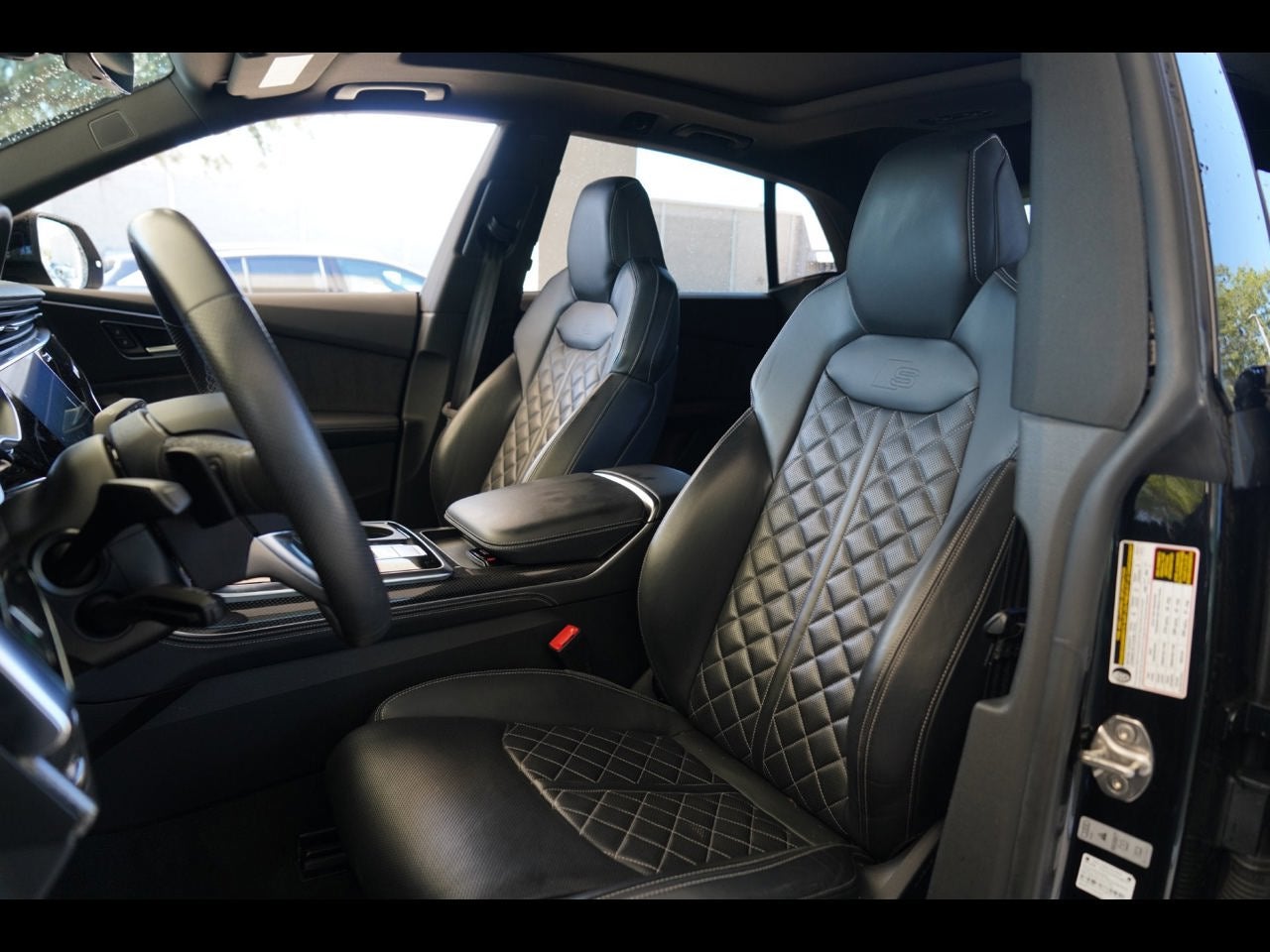 2023 Audi SQ8 4.0T Premium Plus quattro