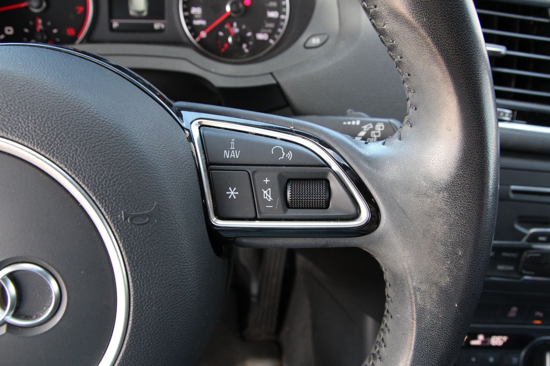 2018 Audi Q3 2.0T Premium