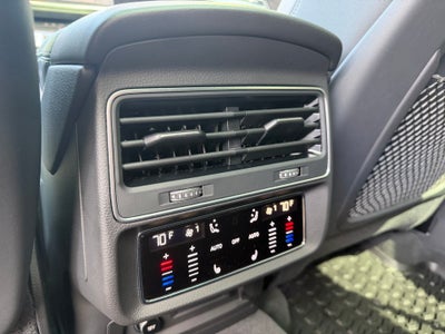 2021 Audi Q8 55 Premium Plus quattro